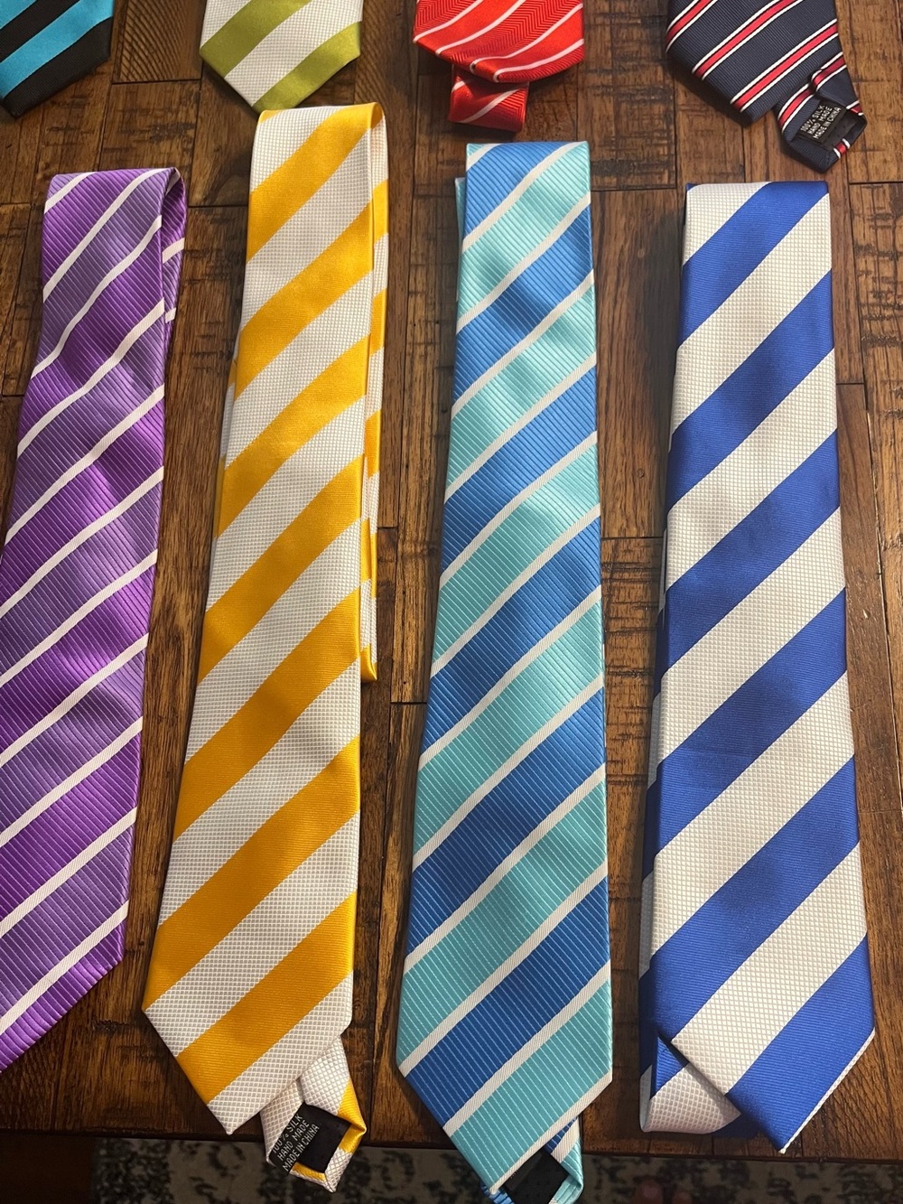 Lot of 9 Men’s 100% Silk Neck Ties - Bright Striped Designer Style - Picture 5 of 6